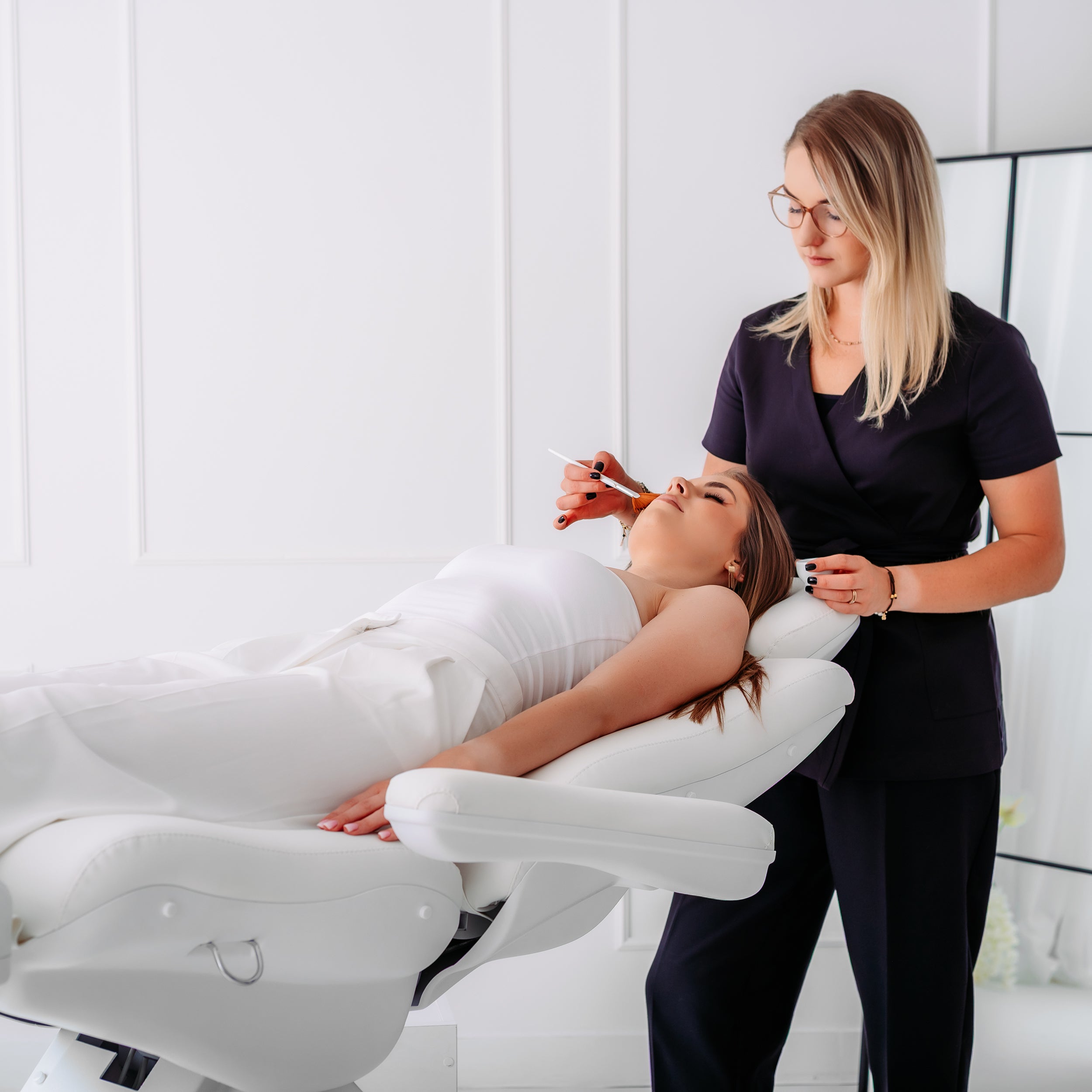 -14-Electric beauty chair Sorina PRO 5 Touch Core k301 White-14