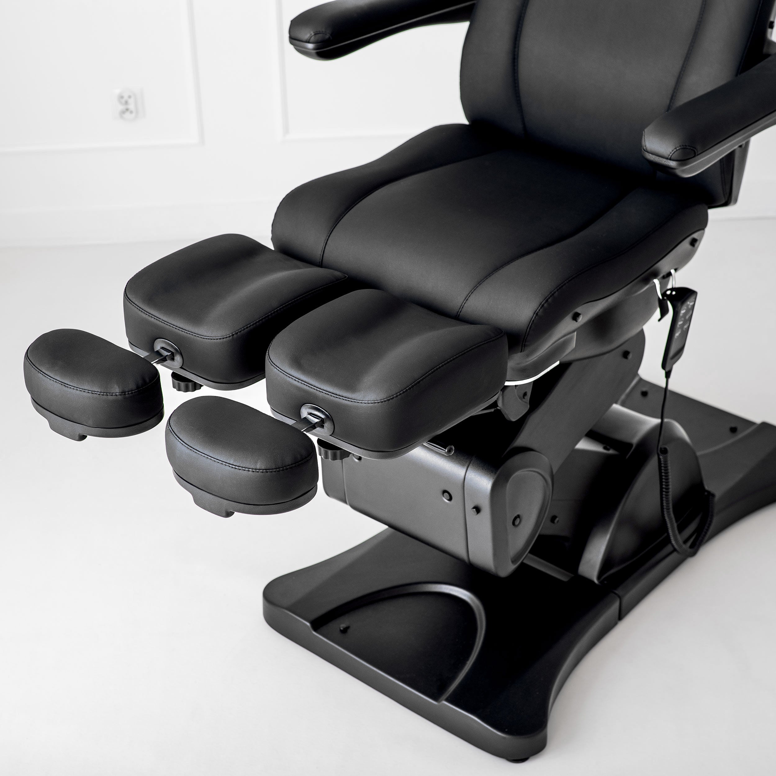 -12-Electric beauty chair Sorina PRO 7 P Touch Core k315 Black-12