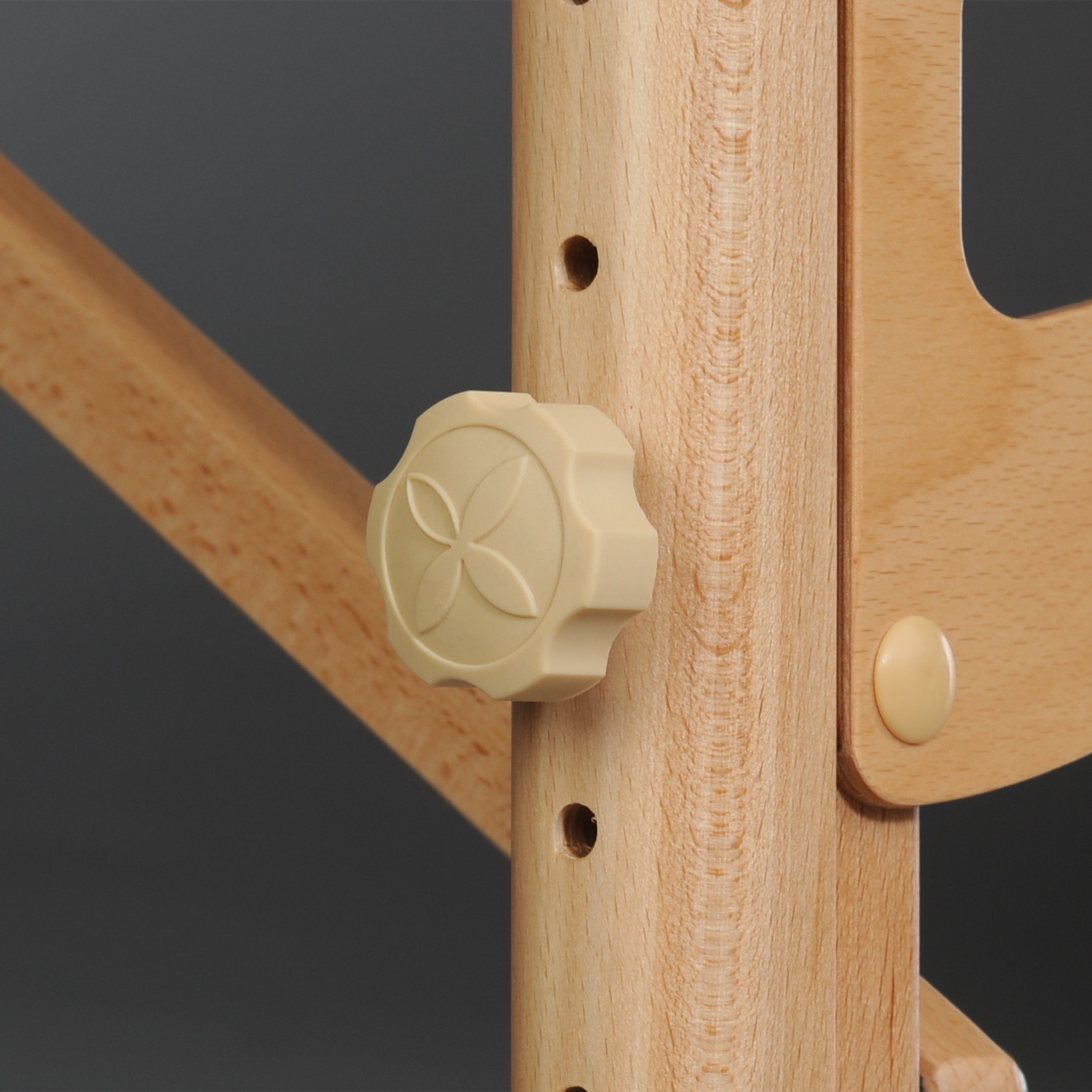 -6-Massage Table Panda Plus Light Wood 70 Vinyl Flex K022 Green-6