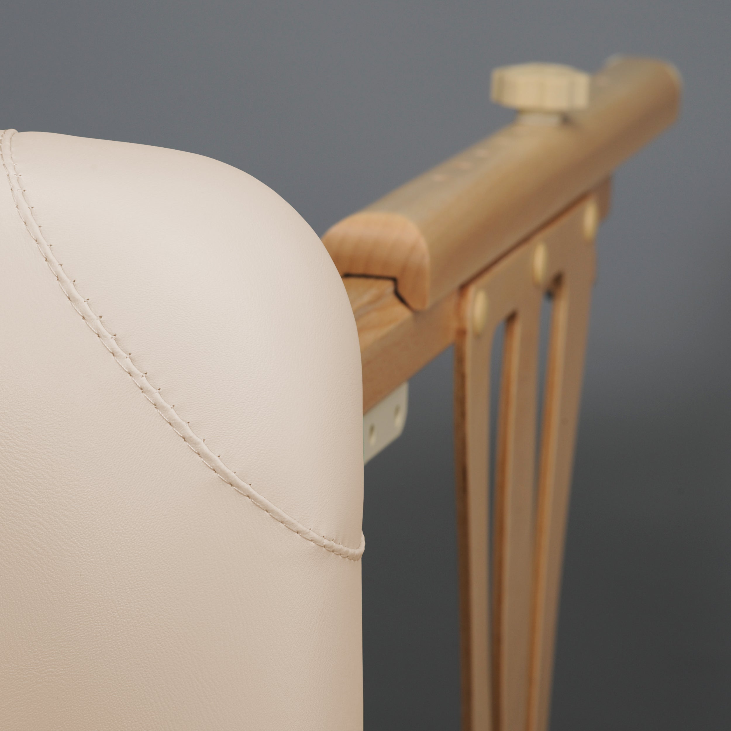 -11-Massage Table Panda Plus Light Wood 70 Vinyl Flex K033 Beige-11