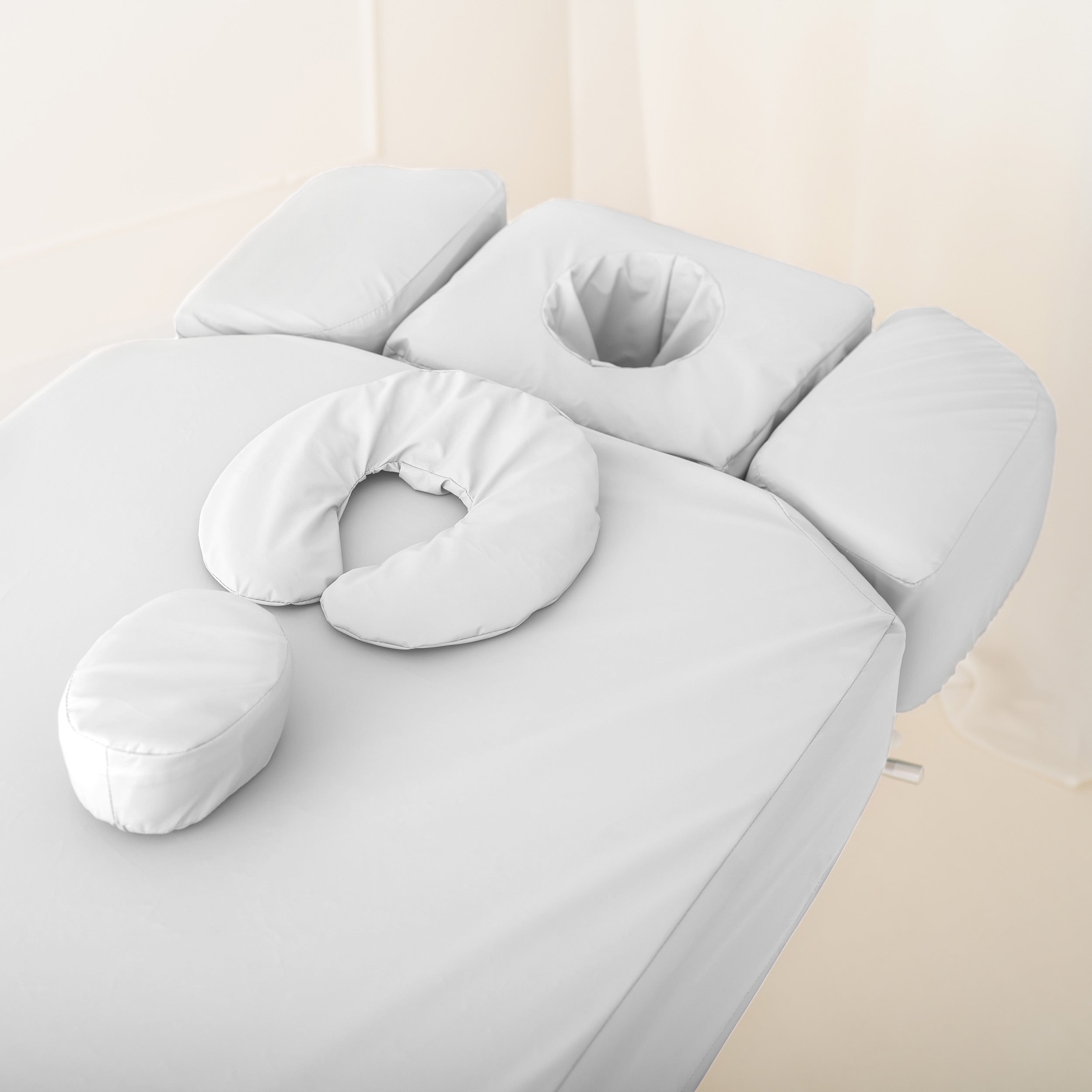 -2-Oil-resistant Hygienic Cover C460 Prestia WHITE-2