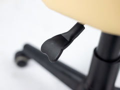 -1-Stool NERO So Skin K415 black-1